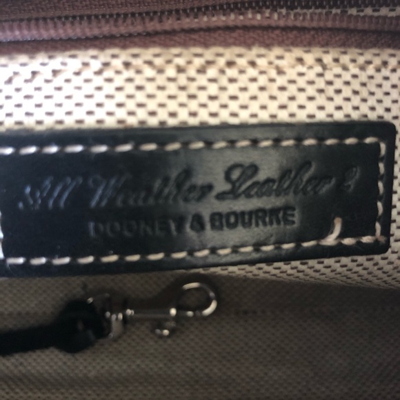 Dooney & Bourke leather classic bag *Authentic• - Picture 8 of 8